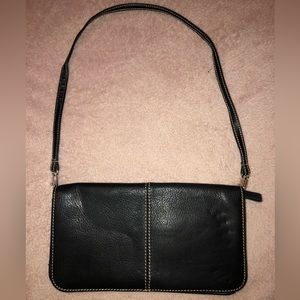 Slim shoulder purse.